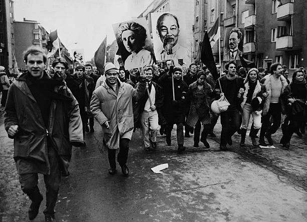 Manifestation Berlin contre la guerre du Vietnam_Février 1968